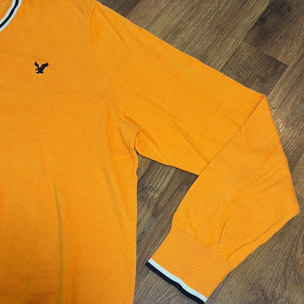 American Eagle Outfitters Papaya Orange V-Neck Sweater - Picture 8 of 10